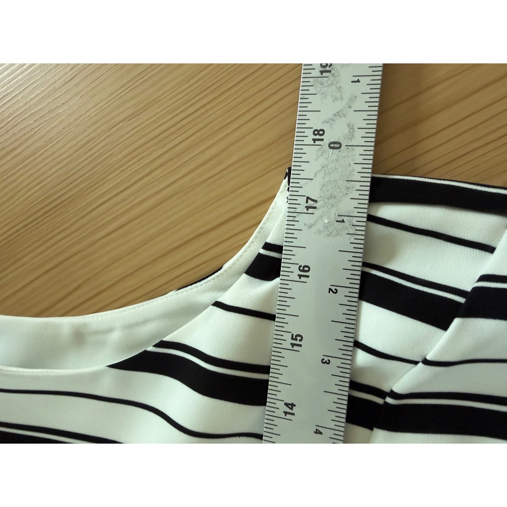 White House Black‎ Market Black White Striped Sleeveless Asymmetric Blouse 4P - Picture 4 of 6